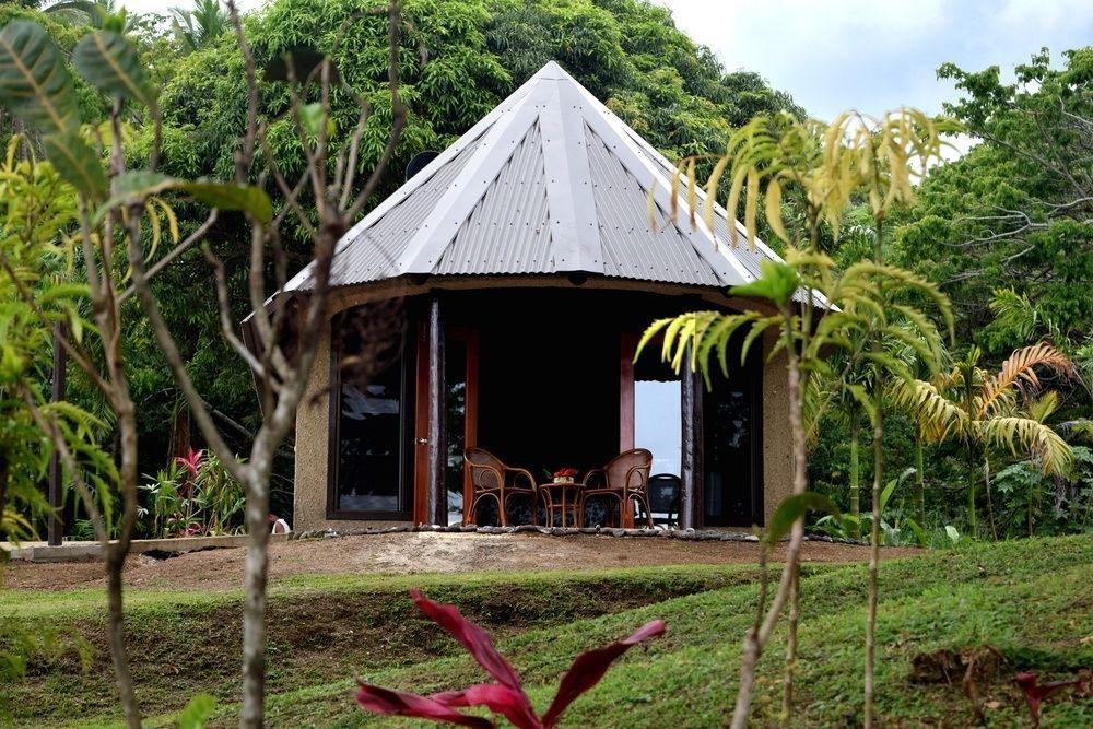 Taveuni Dive Resort Waiyevo Exteriör bild